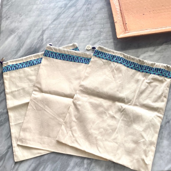 Tory Burch Standard Shoe Duster Bag (1)  💜 - Picture 2 of 8